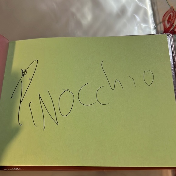 Vtg Walt Disney World Autograph book signed by Disney Characters Pioneer Photo - Picture 8 of 14